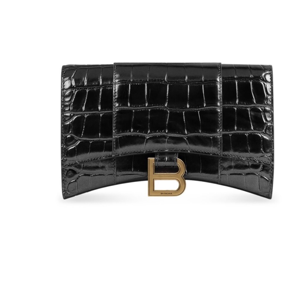 SOLD!! Balenciaga Hourglass “wallet on a chain” Purse